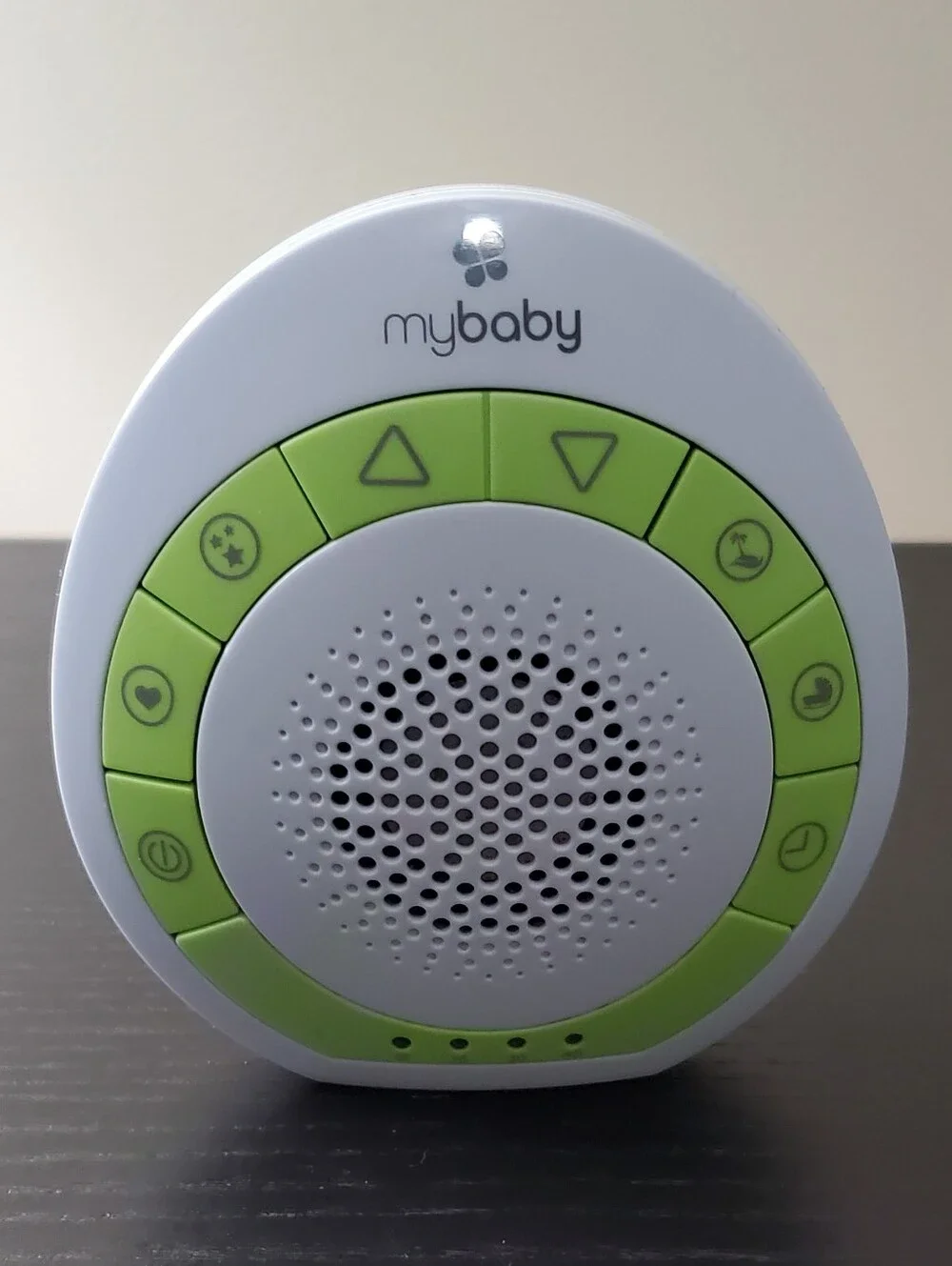 Green White Sound Machine - Portable Sleep Soother - Picture 1 of 3